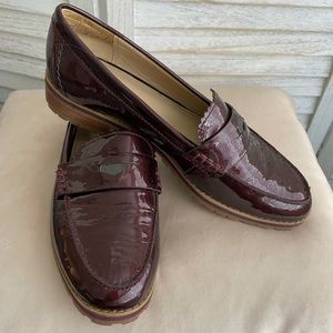 Coach Peyton Patient Pearl